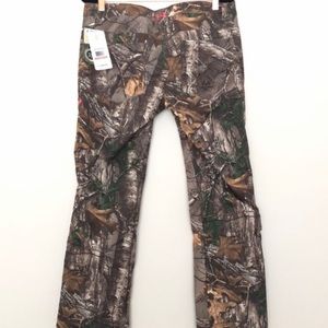 Under Armour Real Tree camo hunting pants